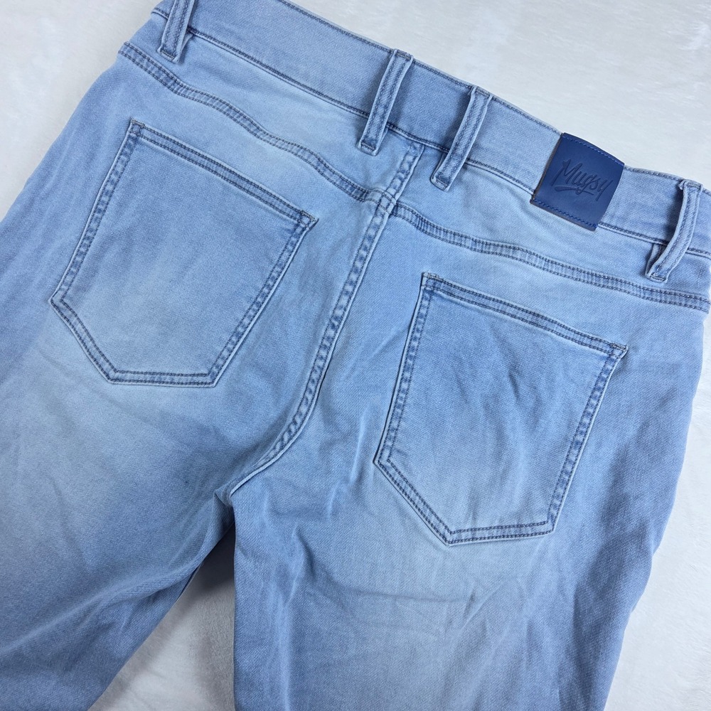 Mugsy Grands Knit Jeans Mens 34x32 Fits 34x31 Light Blue Slim Straight Stretch